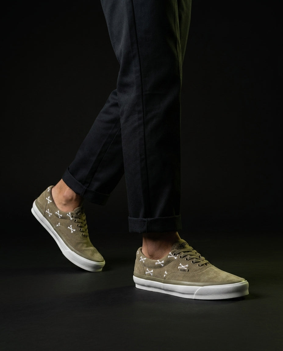 VNS Suede Crossbone Skate Low