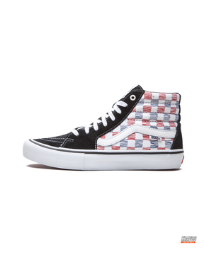 VNS Suede Panelled High-Top Skate Shoe