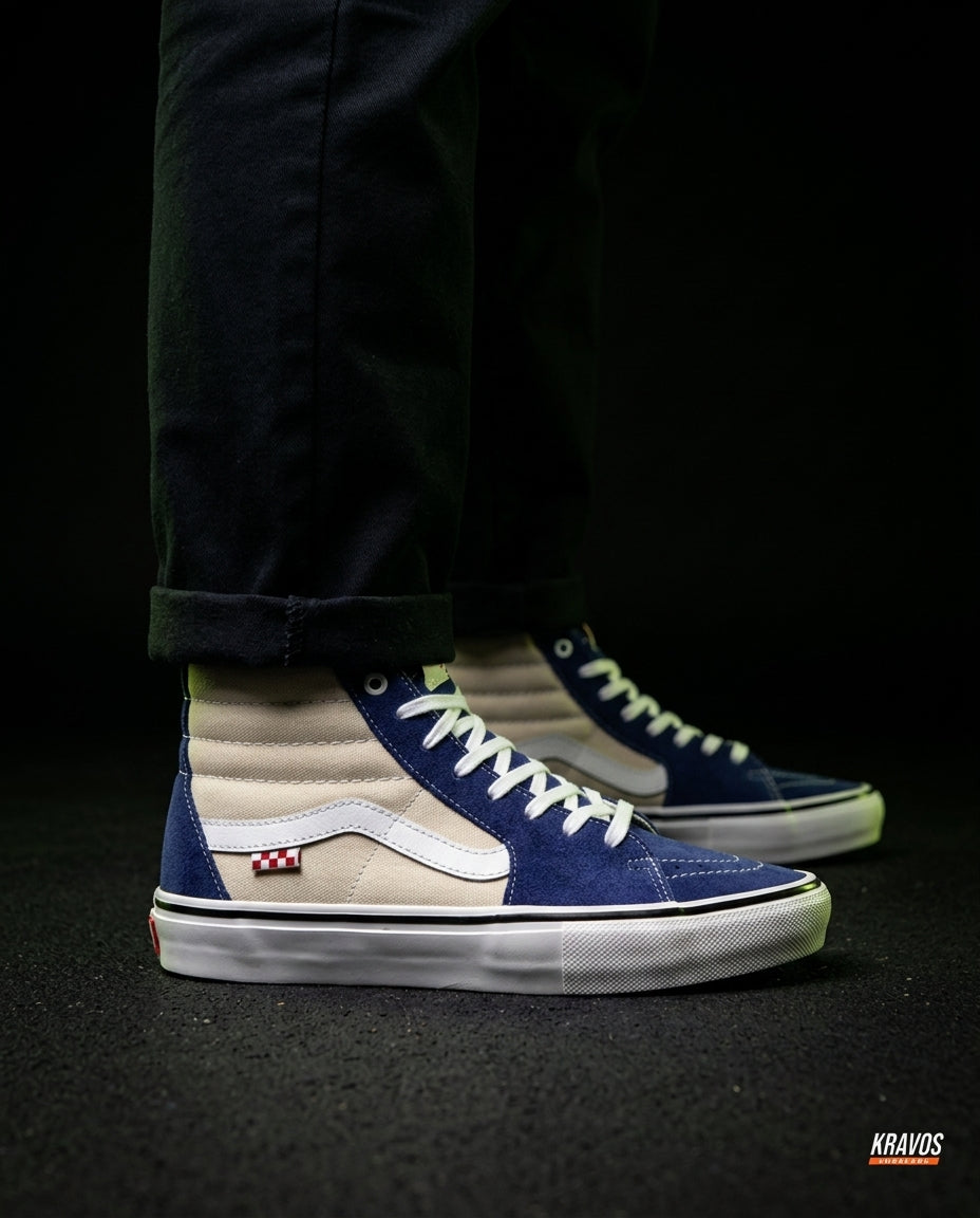 VNS Suede Panelled High-Top Skate Shoe Navy Cream White