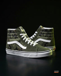 VNS Suede Panelled High-Top Skate Shoe Olive Camo White